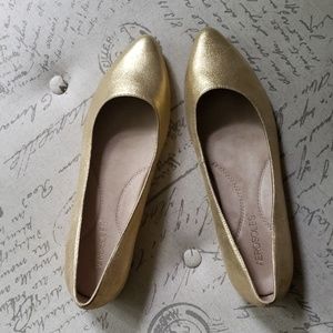 Aerosoles gold flats